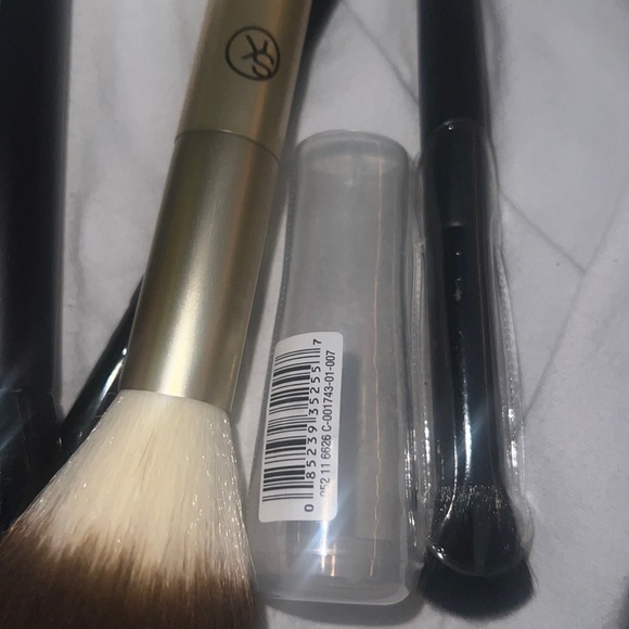 Brushes n tools! - Picture 3 of 4